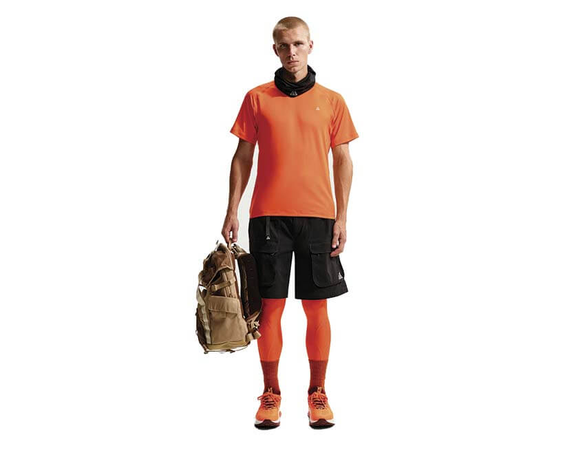Nike ACG Wildsee Tee Naranja — camiseta hombre outdoor trail
