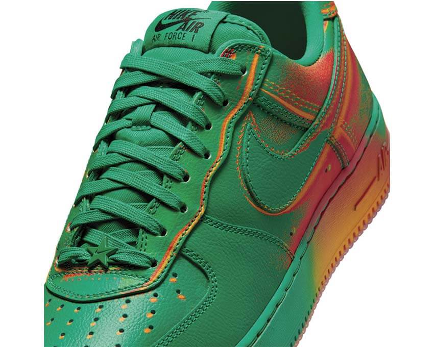 Nike Air Force 1 Low Retro Heat Wave vista laterale — tomaia pelle bianca e arancione