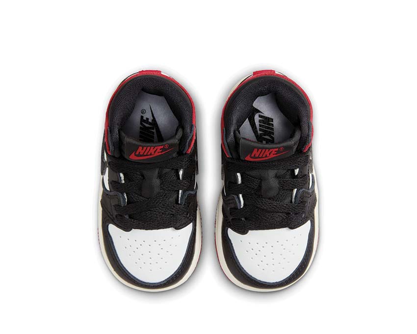 Jordan 1 Retro High OG Black Toe TD — vista tres cuartos Black Toe Jordan TD