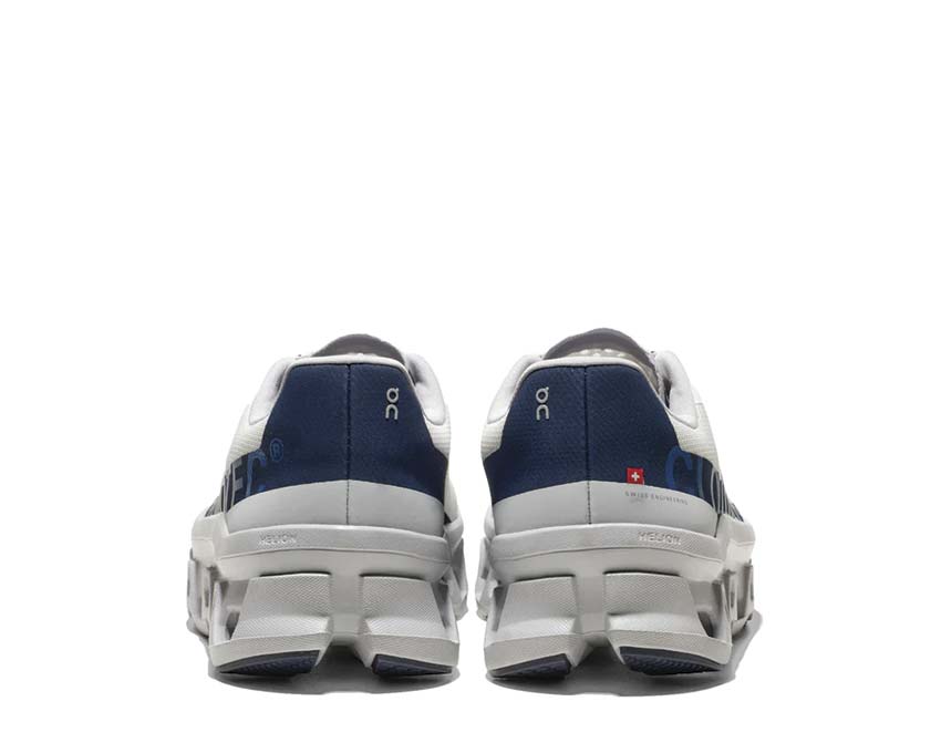On Cloudmonster Midnight semelle — CloudTec running longue distance