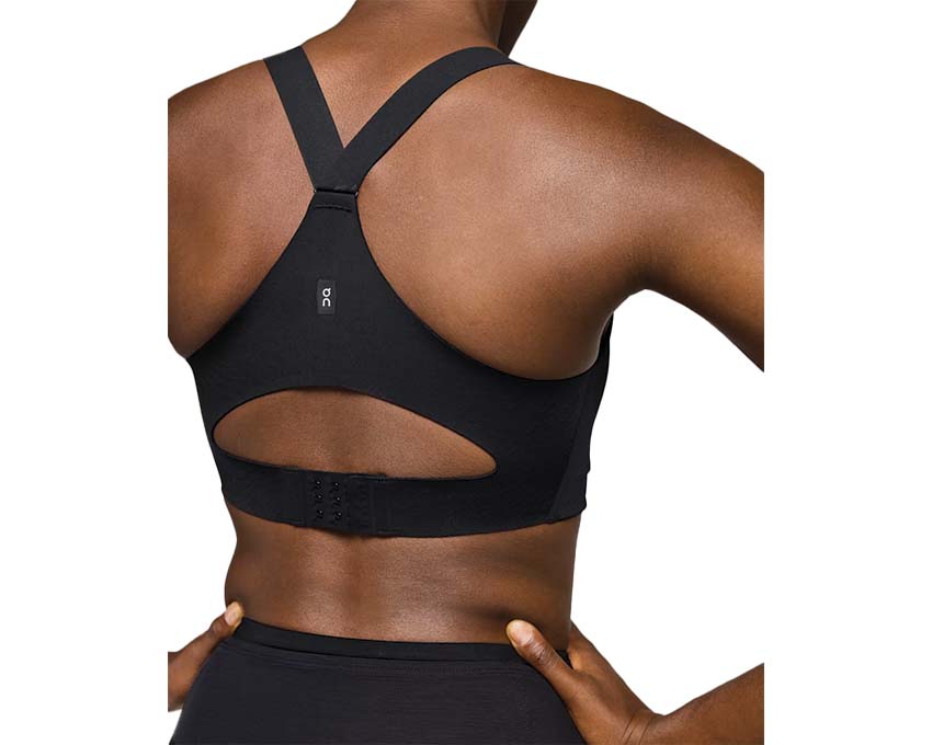 On Endurance Bra Black — brassière running high support bonnets encapsulés femme