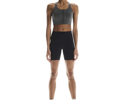 On Performance Tights Short W Black — cycliste femme DryTec poches running