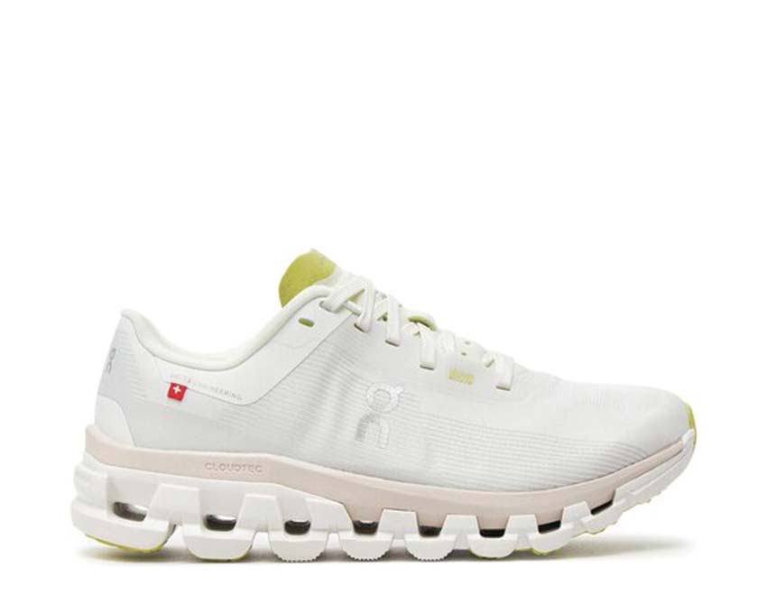 On Cloudflow 4 W White Sand — running femme CloudTec réactif rapide élégant