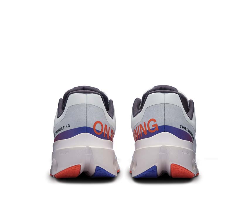 On Cloudsurfer Next White/Flame semelle — CloudTec responsive running