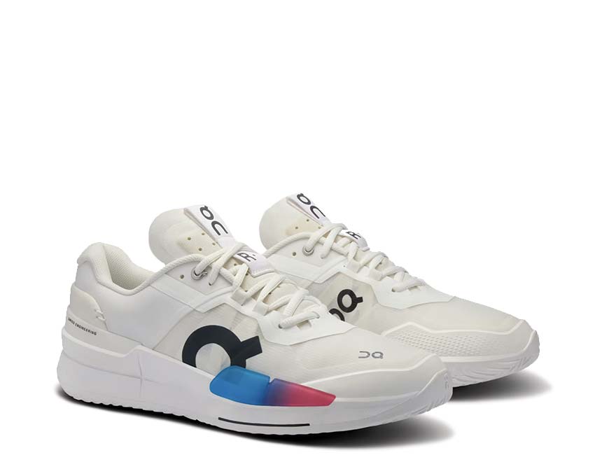 On The Roger Pro 2 White/Malibu vue latérale — profil tennis Federer