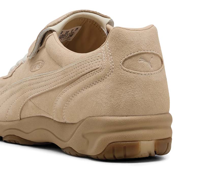 Puma King Indoor REPRESENT Beige Detail — REPRESENT Logo