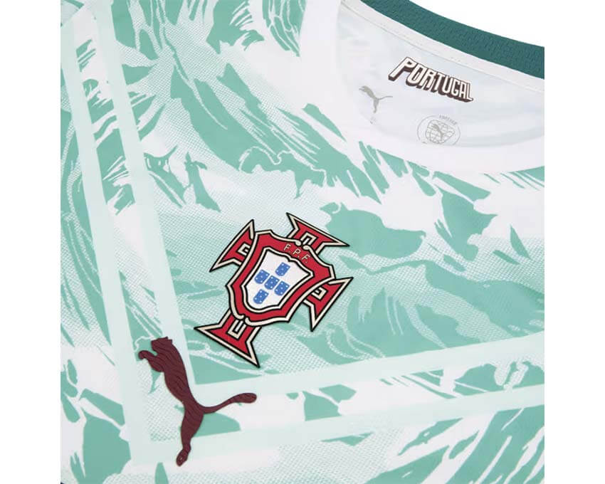 Puma Portugal Away Jersey Vert vue — maillot joueur vert Portugal Puma