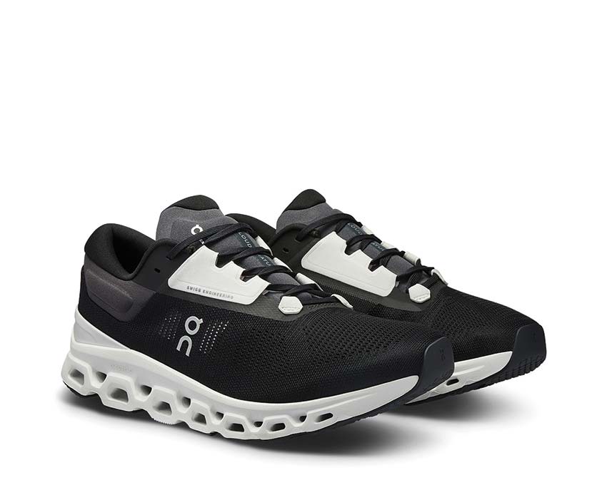 On Cloudstratus 3 vista lateral — estabilidad doble CloudTec running