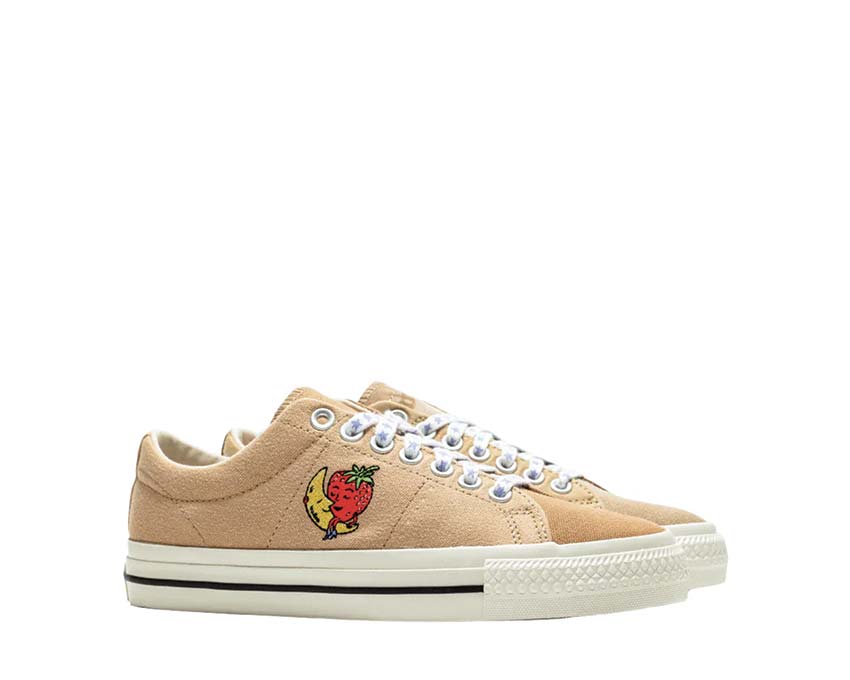 Converse x Sky High Farm One Star Pro Brown/Egret Seitenansicht — Sky High Farm Stern