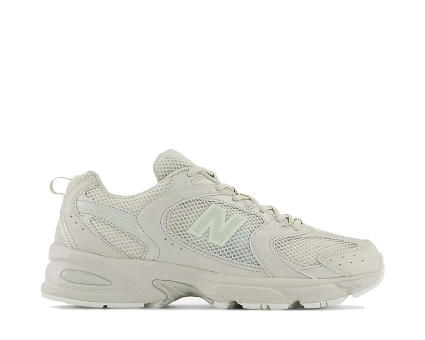 New Balance 530 — Unisex Retro Running Sneaker Weiß Silber