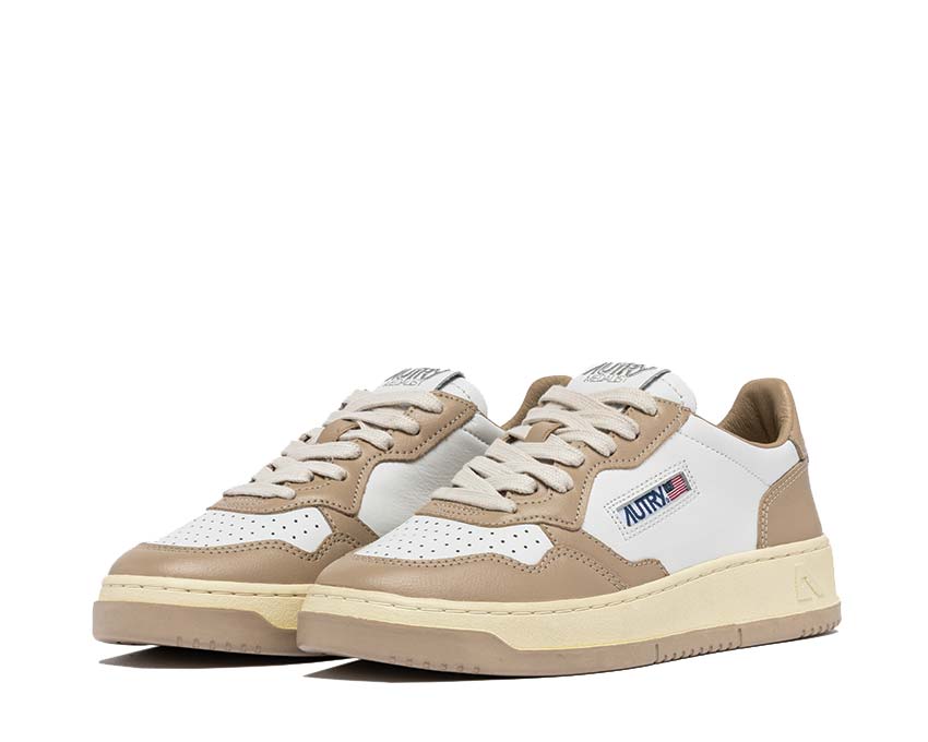 Autry Medalist Low White Pep vista laterale — pelle bicolore bianco e pepe