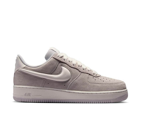 Nike Air Force 1 '07 LV8 gris — sneakers cuir véritable lifestyle homme