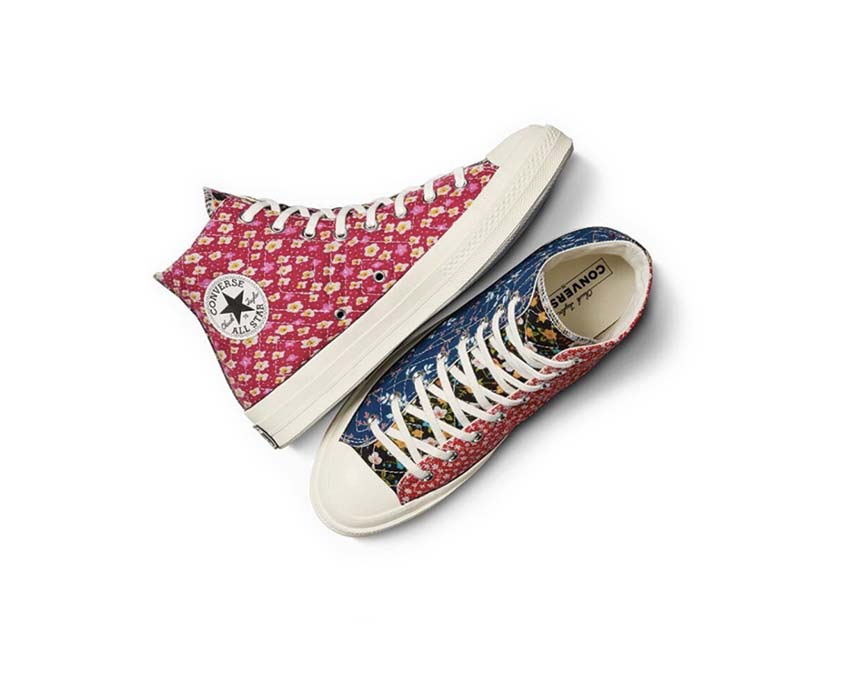 Converse Chuck 70 Hi Black Red Blue Detail — Logo-Patch