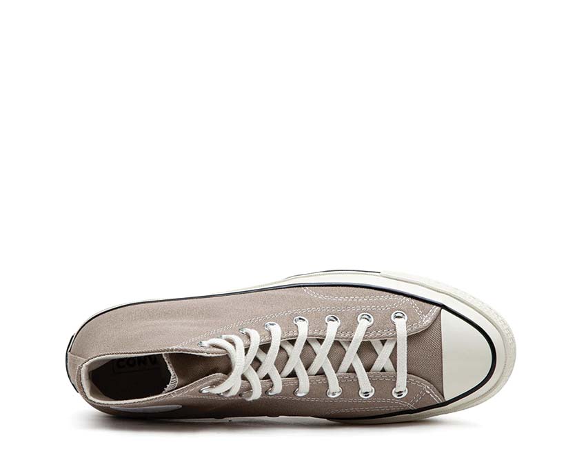 Converse Chuck 70 Hi Sand/Chocolate détail — patch cheville toile bicolore