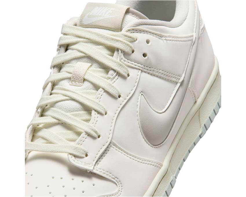 Nike Dunk Low Retro Prm Sail vue principale — trio crème ivoire lait