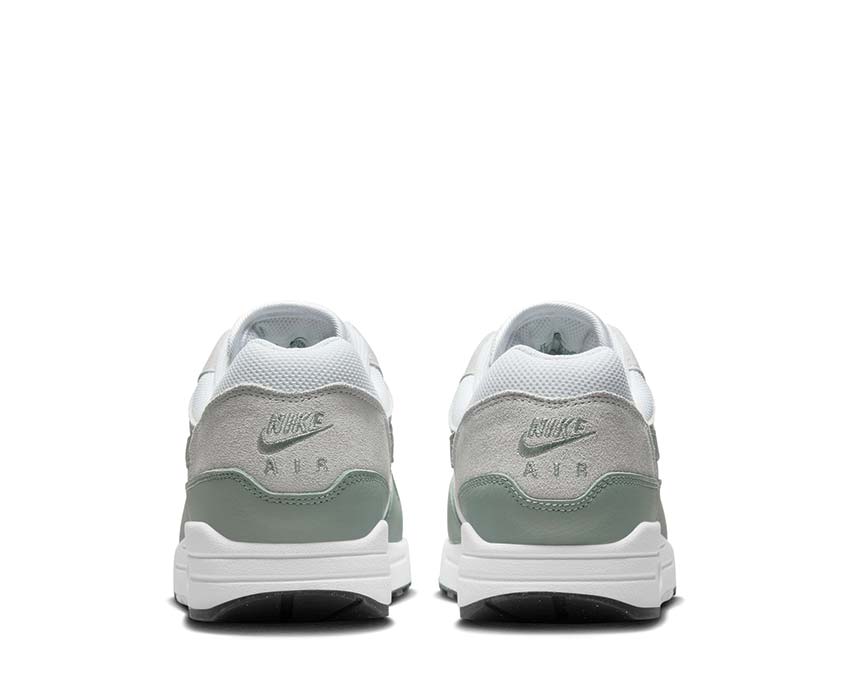Nike Air Max 1 SC Mica Green White semelle — unité Air visible