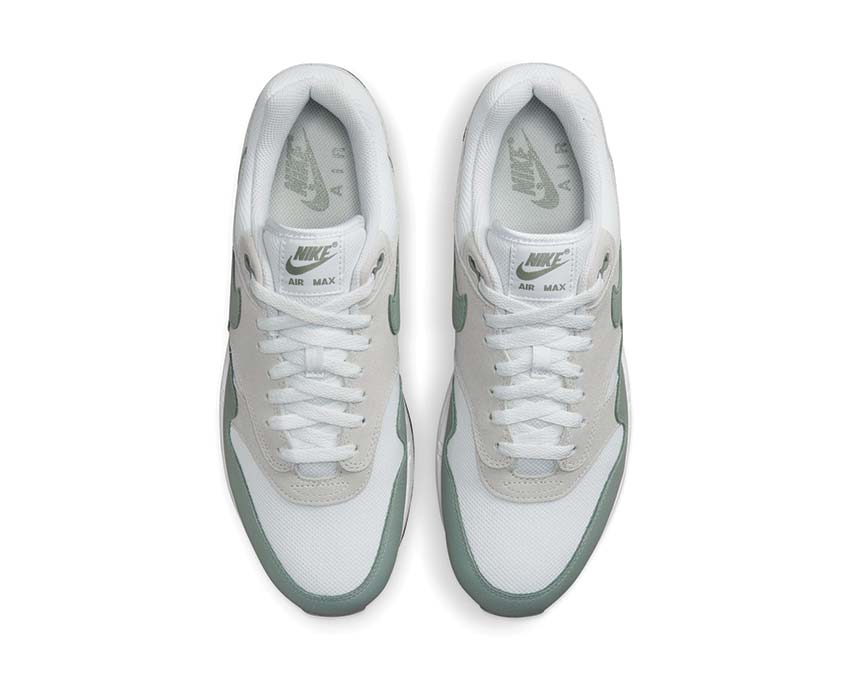 Nike Air Max 1 SC Mica Green White détail — tige mesh