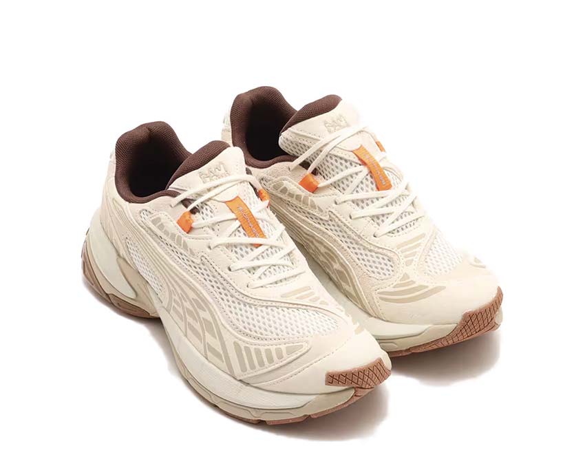 Puma Velophasis V002 Frosted Ivory Warm White vista laterale — suola oversize avorio