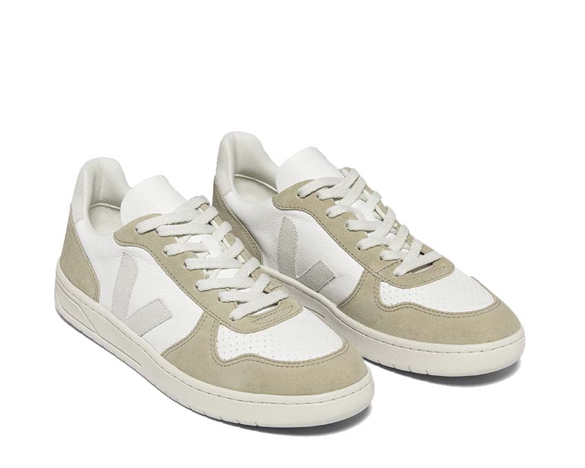 Veja V-10 Extra White/Sahara vue latérale — cuir naturel sans chrome