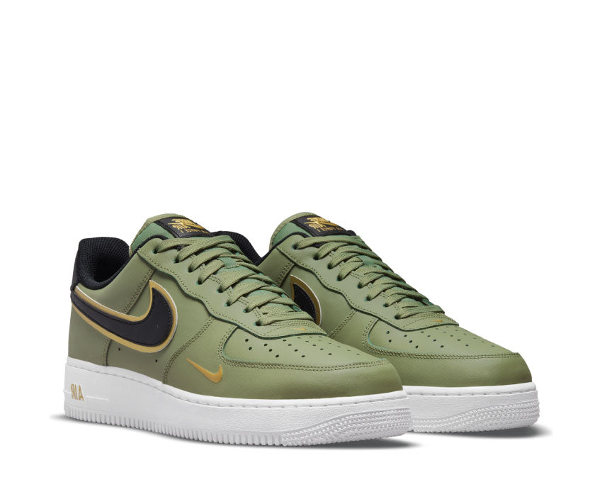Nike Air Force 1 Low Olive Gold vue latérale — tige cuir olive texturé