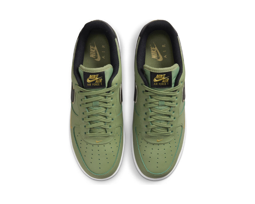 Nike Air Force 1 Low Olive Gold détail — Swoosh cuir olive doré