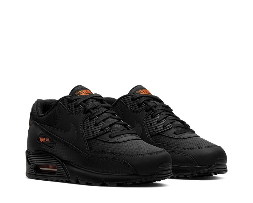 Nike Air Max 90 Black Total Orange vue latérale — mesh et cuir