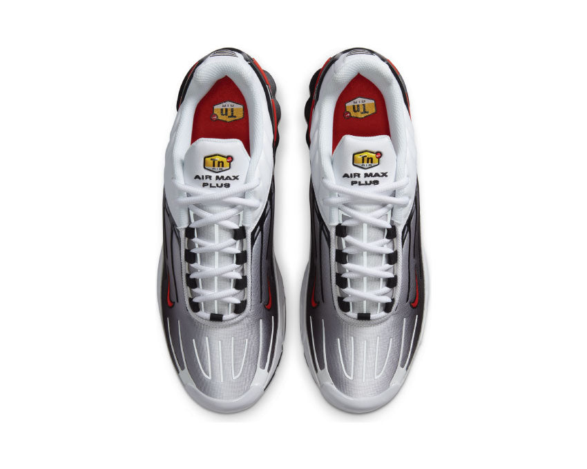 Nike Air Max Plus III White Team Orange détail — empiècement orange équipe