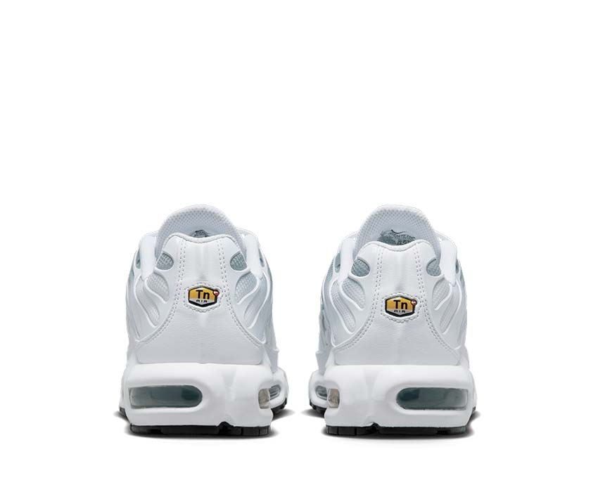 Nike Air Max Plus White Mica Green Black suola — Tuned Air visibile