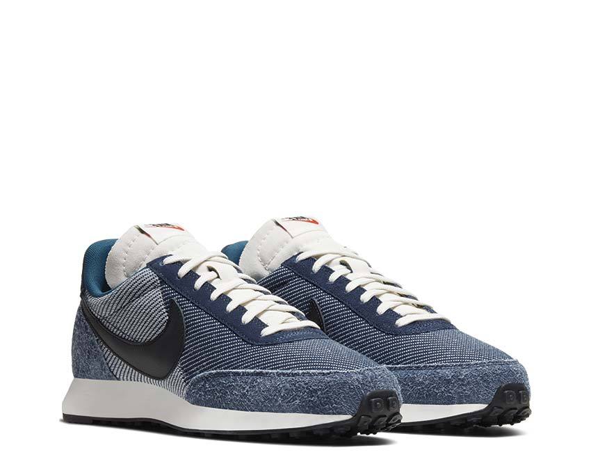Nike Air Tailwind 79 SE Midnight Navy Seitenansicht — Nylon und Wildleder