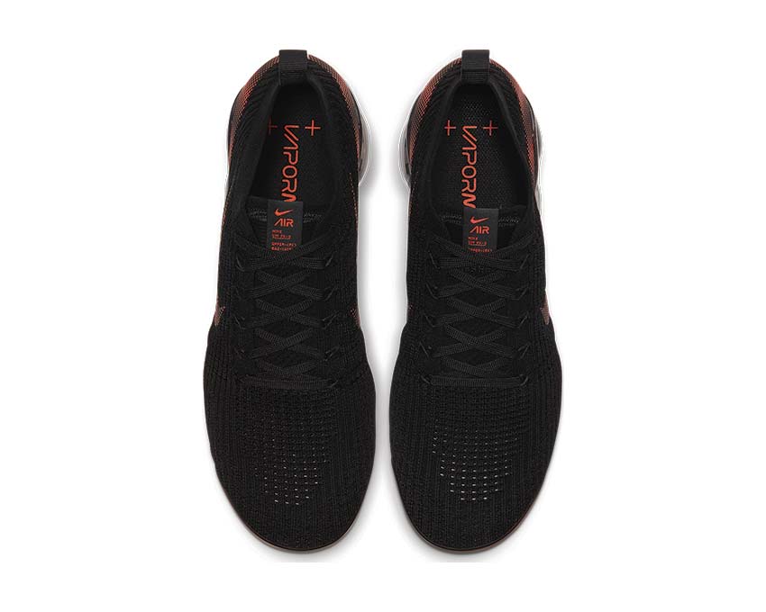 Nike Air Vapormax Flyknit 3 Black Total Orange Detail — Flyknit-Schaft