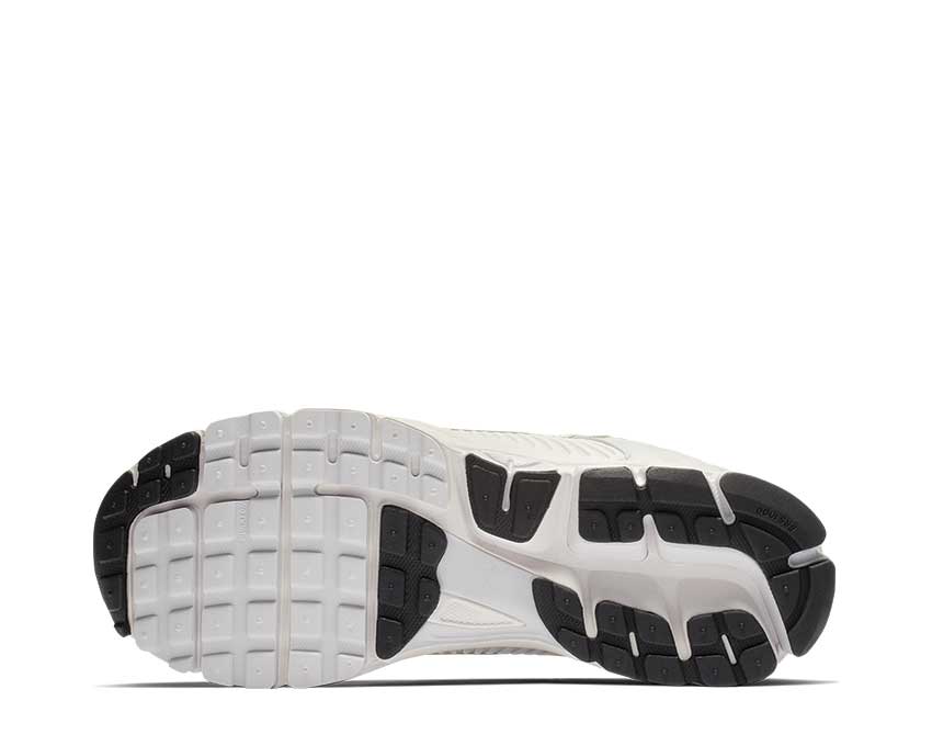 Nike Zoom Vomero 5 SP Vast Grey — Dreiviertelansicht vorne